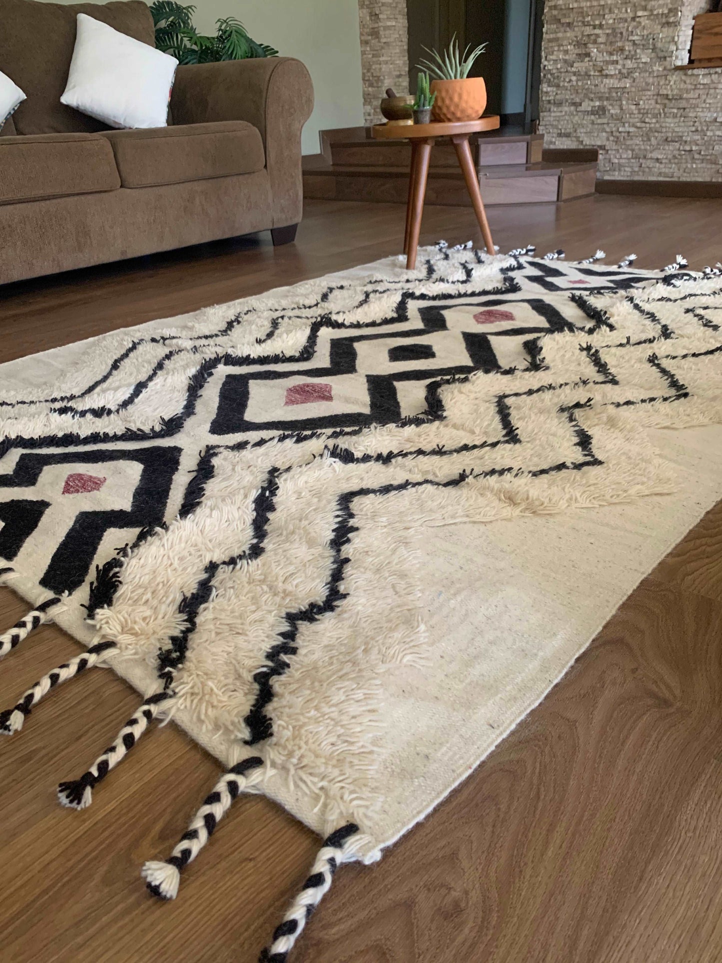 Handmade Kilim Rug - Ivory- Heliopolis